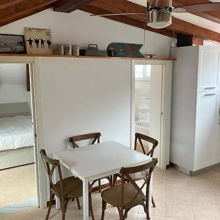 La Mansarda Di Jt Varazze